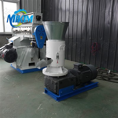 What are the advantages of a small wood pellet mill?
