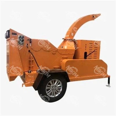 Triturador automático de galhos grandes
